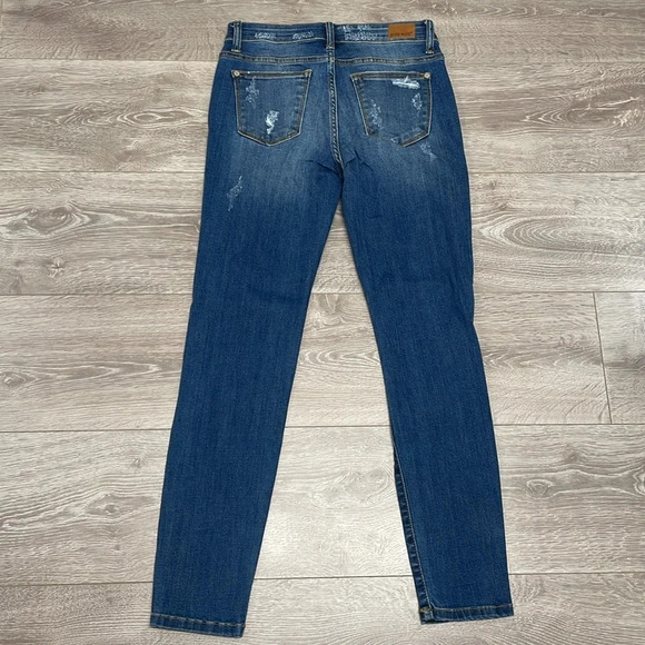 Judy Blue Leopard Patch Mid Rise Skinny Denim Jeans 5/27 - Picture 16 of 16